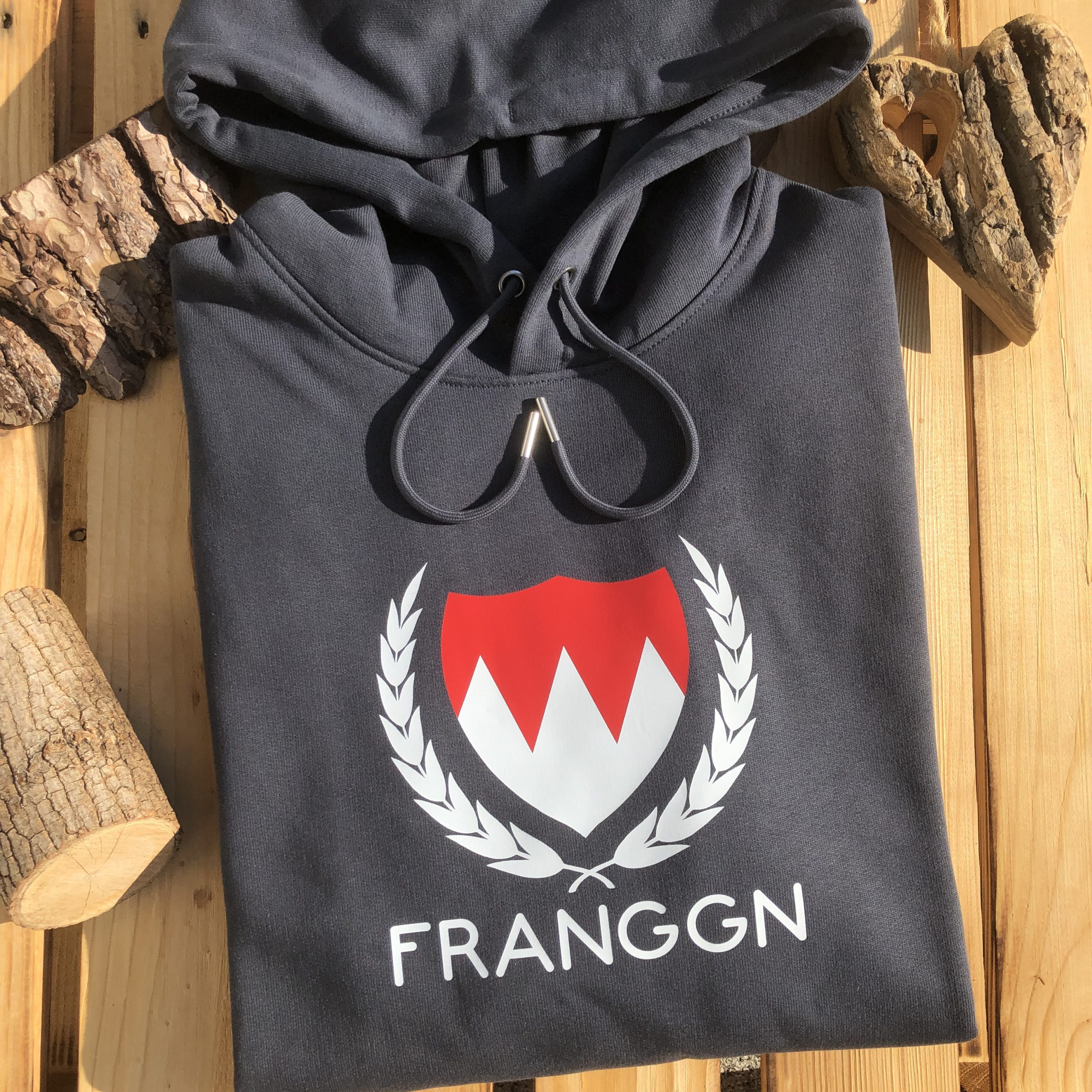 Franggn Hoodie mit Franken Wappen Fränkische Hoodies Würzburg Shop