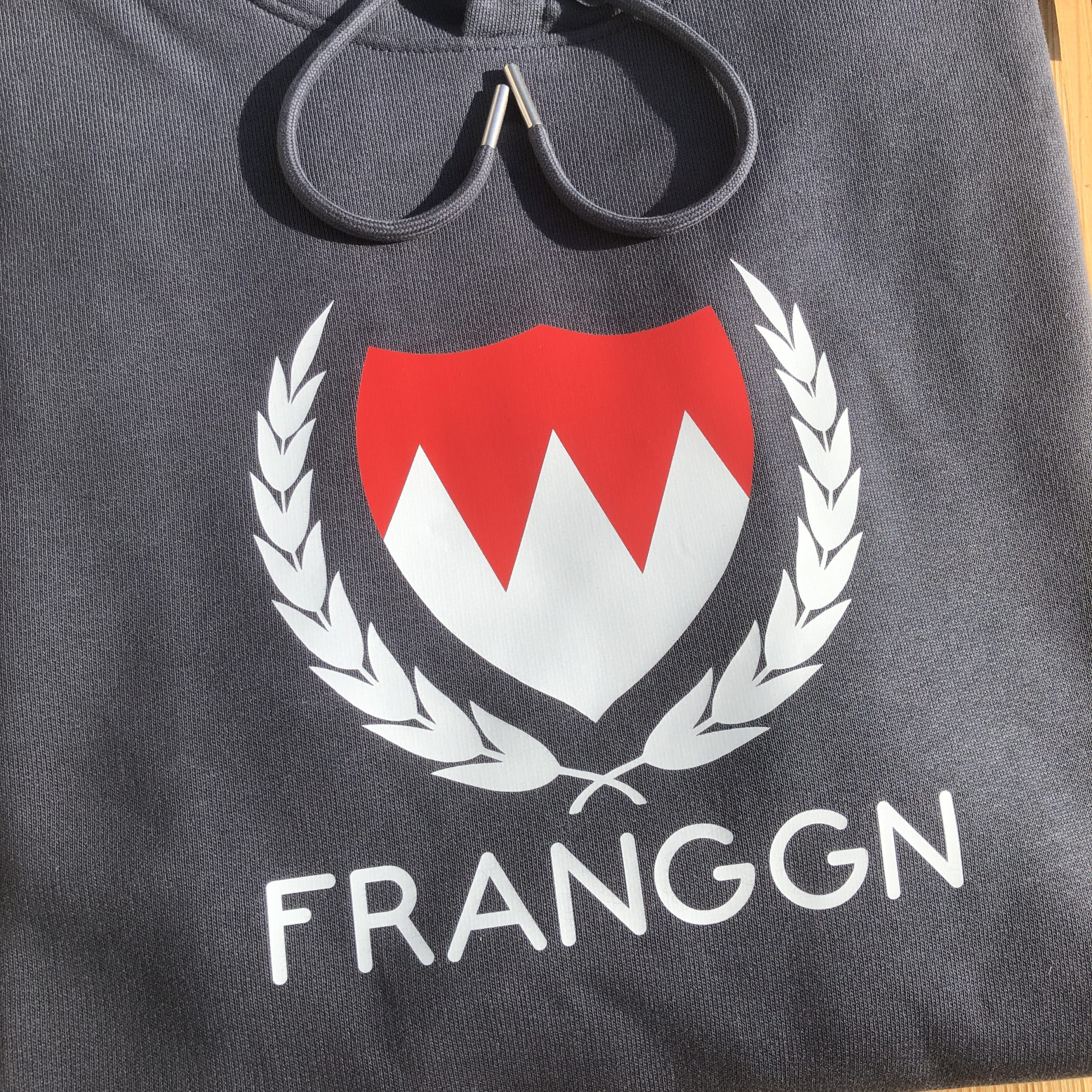 Franggn Hoodie mit Wappen Franken Hoodies Frankenstyle Shop Bamberg
