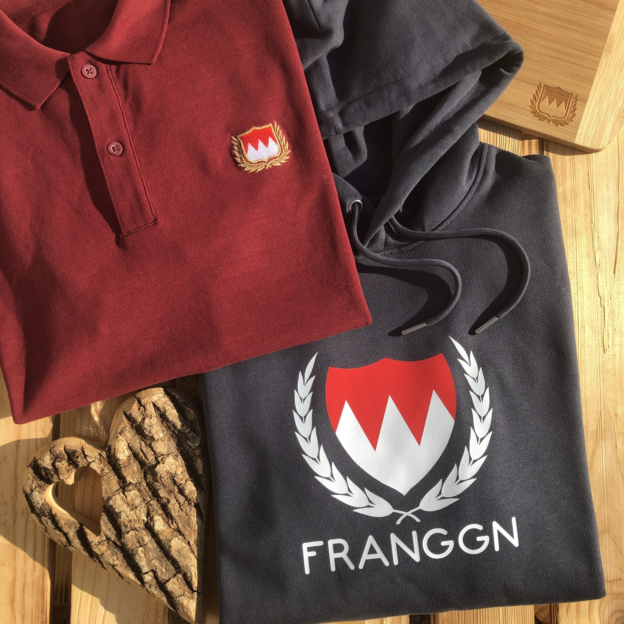 Franggn Hoodie mit Franken Wappen Frankenstyle Shop Coburg