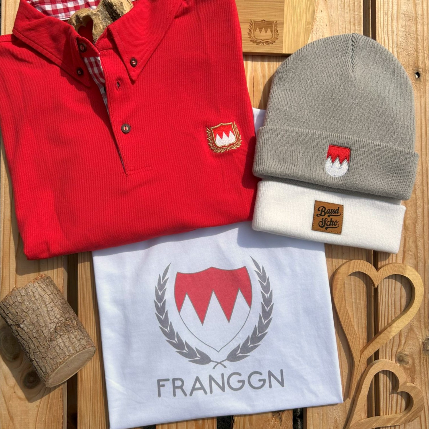 Franggn Franken Wappen T-Shirt von Frankenstyle Fränkische T-Shirts Nürnberg Würzburg Brombachsee Treuchtlingen Forchheim Bayreuth Würzburg Wappen Shop
