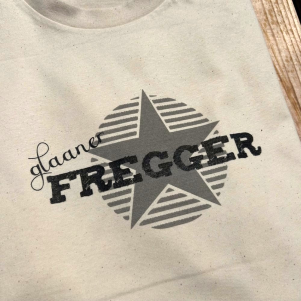 Glaaner Fregger Franken T-Shirt Herren Frankenstyle Fränkische T-Shirts Annather Story Fränkische Mode Geschenke und typische Mitbringsel Nürnberg Würzburg Coburg Bayreuth Fürth Erlangen Bamberg Fränkische Schweiz Shop