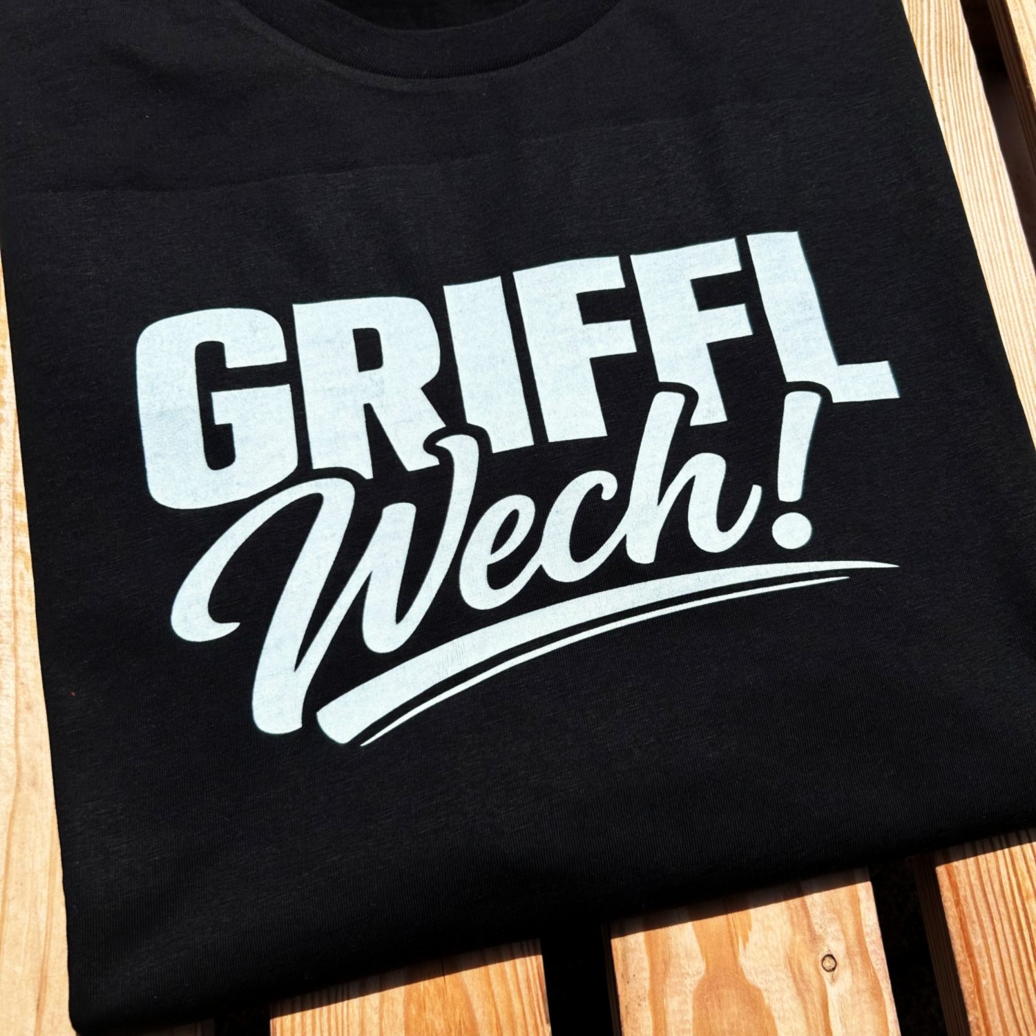 Griffl Wech T-Shirt Frankenstyle Fränkische Shirts annather Story Franken Shirts Lustig Nürnberg Fränkische Geschenke typisch fränkische Mitbringsel Würzburg Erlangen Fürth Bamberg Bayreuth Pottenstein Fränkische Schweiz Coburg Brombachsee Shop